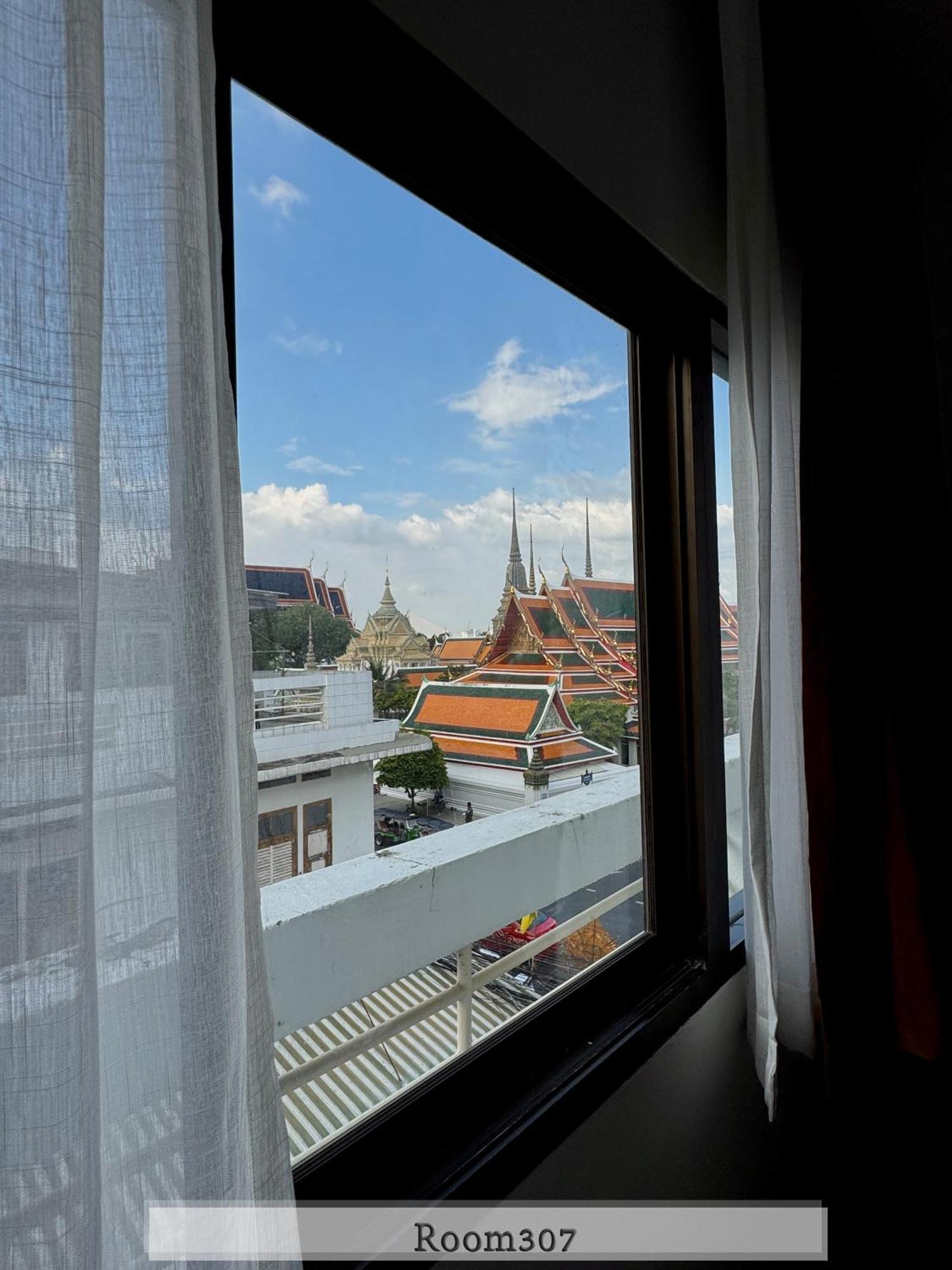 Chetuphon Gate Hotel Bangkok Buitenkant foto