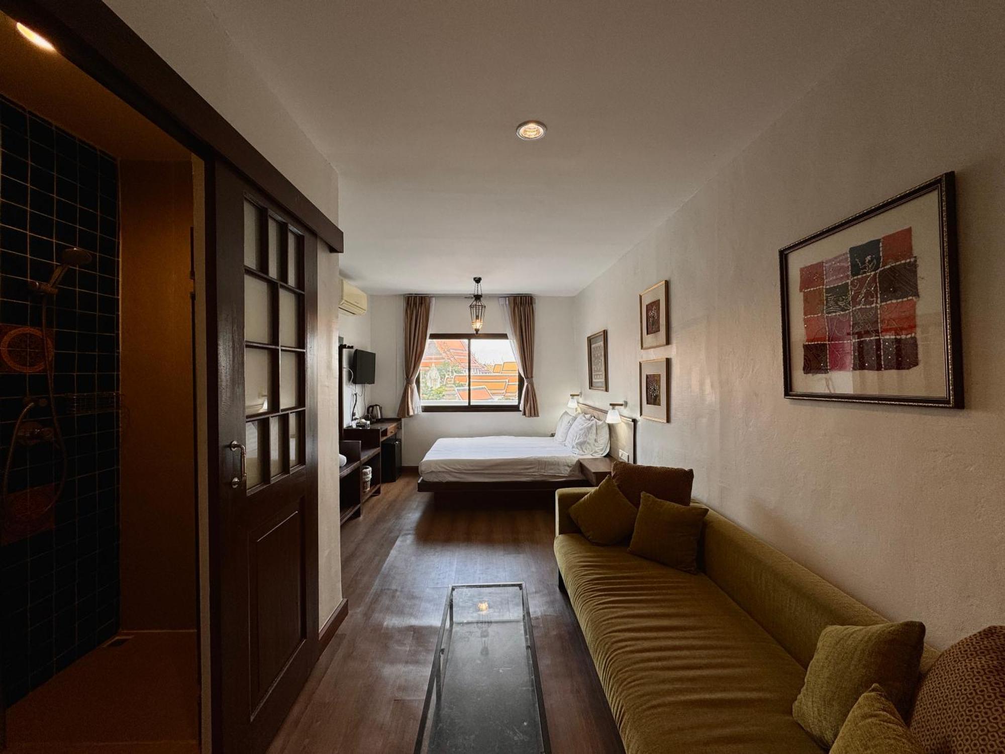 Chetuphon Gate Hotel Bangkok Buitenkant foto